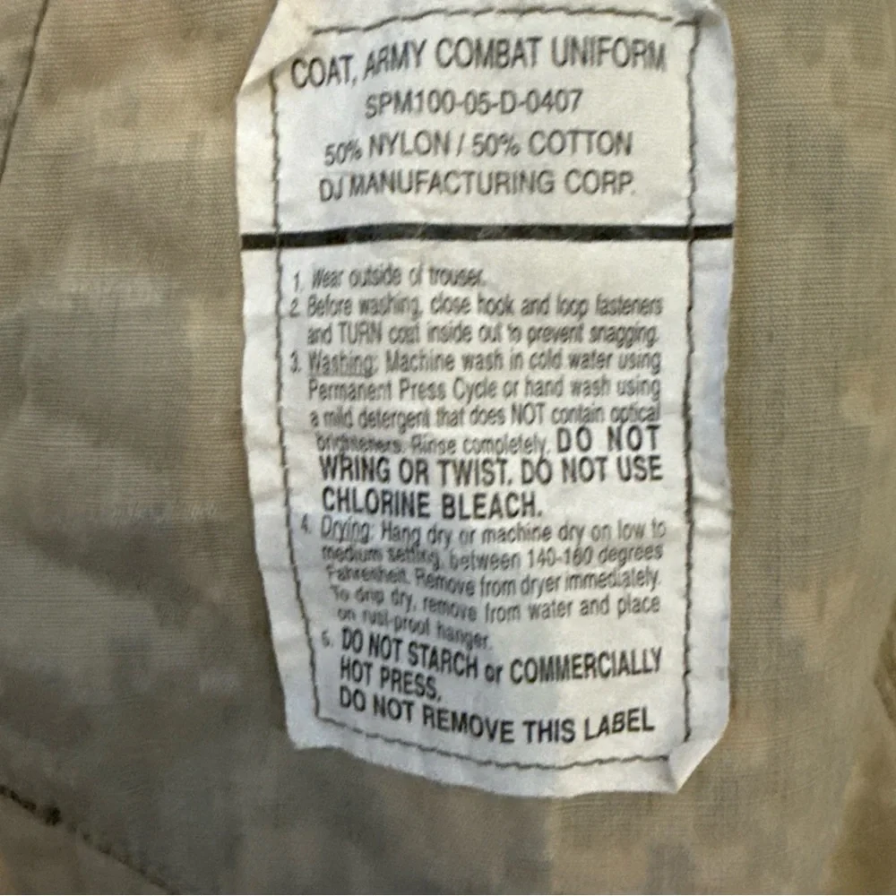 US Army Coat Mens Medium -Regular ACU‎ Jacket Combat Uniform BDU Digital Camo